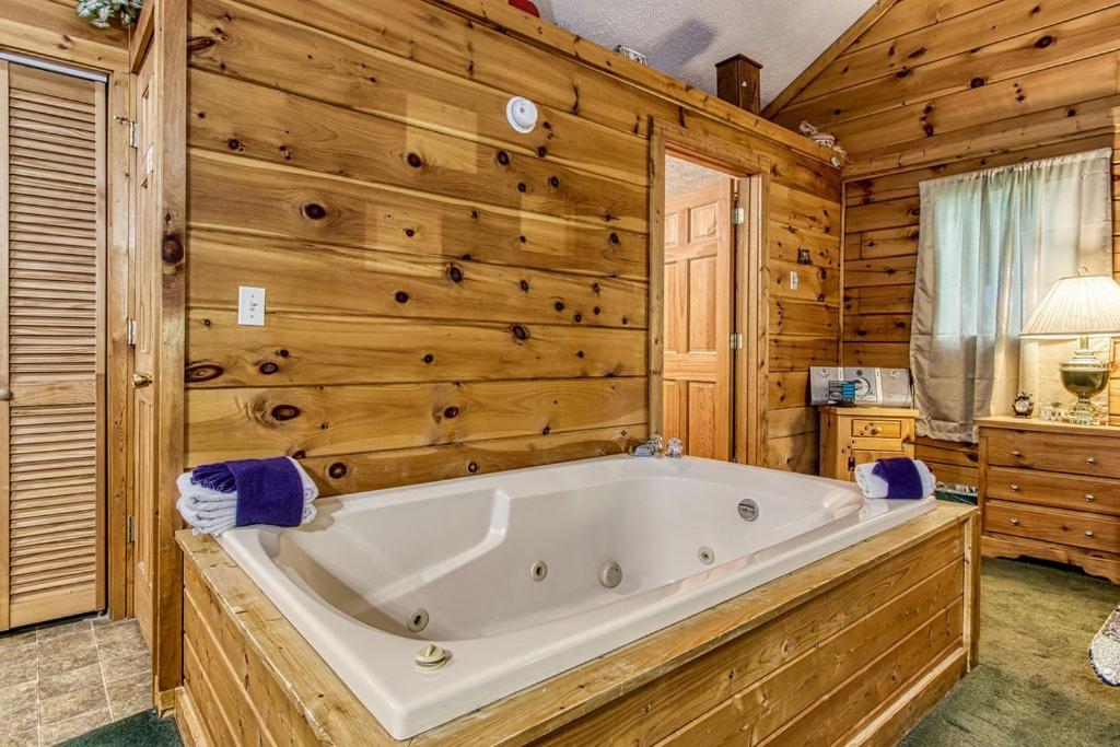 Forever Yours, Hot Tub, 1089 Of Free Attraction Tickets For Each Paid Day, Dollywood And More Піджен-Фордж Екстер'єр фото
